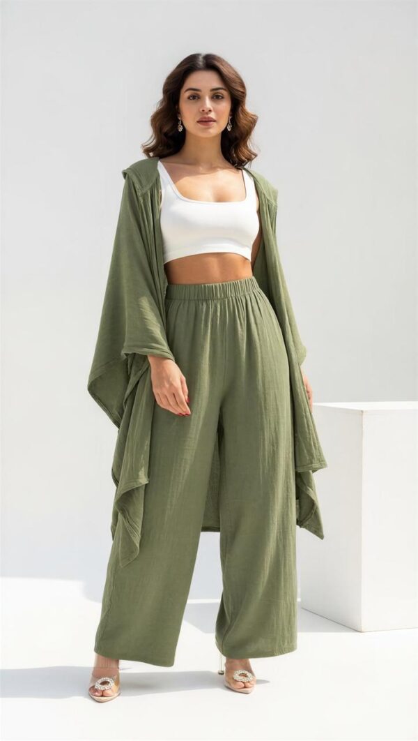 Conjunto de pantalón y caperuza Modelo Marcella código 037